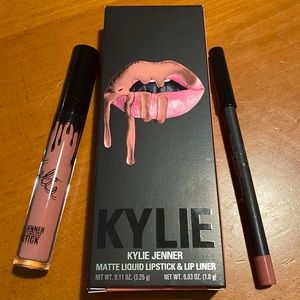 Kylie Jenner Matte Lip Kit Kylie 💋